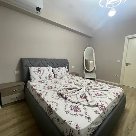 Golden Sands By Klm Appartement