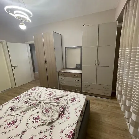 Golden Sands By Klm Appartement