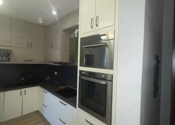 Golden Sands By Klm Appartement Durrës